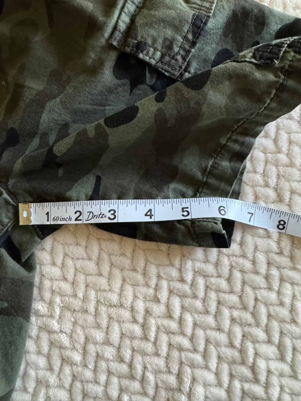 Old Navy‎ Boys Camo Cargo Shorts - Olive & Dark Green Size Large (10-12)